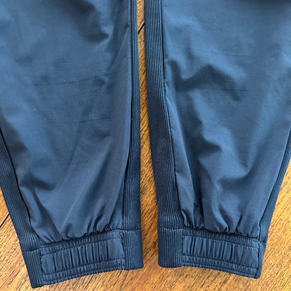 Athleta Brooklyn Jogger - EUC - Picture 6 of 9